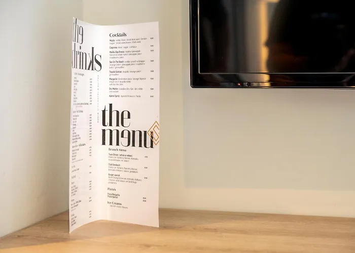 Sonia & - Adults Only 3*