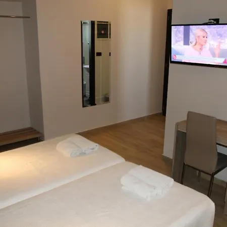 Hotel Sonia &