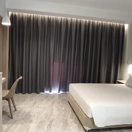 Hotel Sonia & 2*