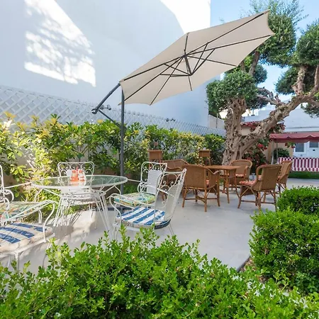 Hotel Sonia &