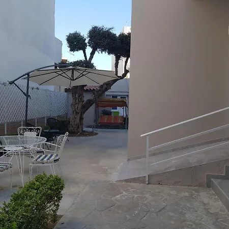 Sonia Hotel&suites 2*