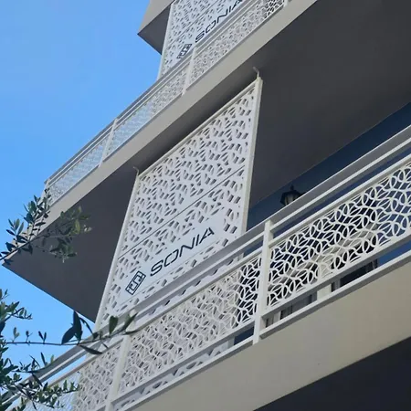Sonia Hotel&suites Hotel 2*