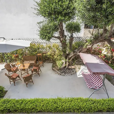 Sonia Hotel&suites 2*