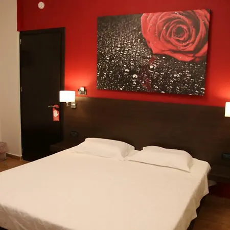Sonia Hotel&suites 2*