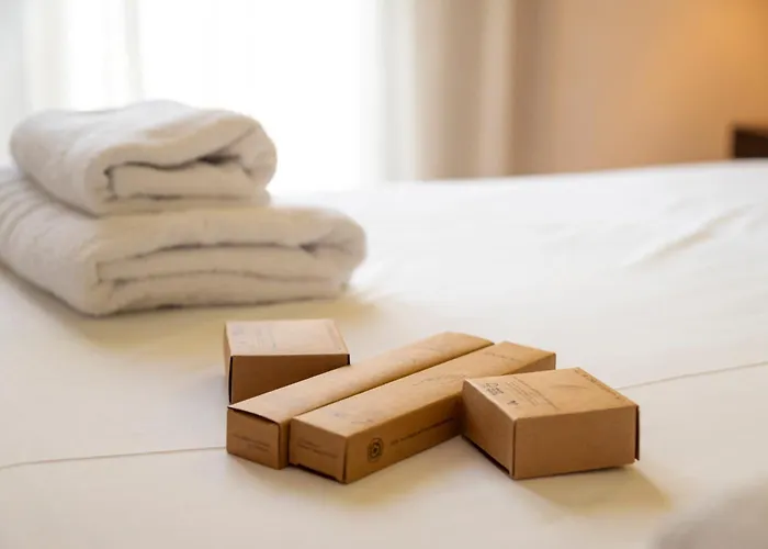 Sonia & - Adults Only 3*